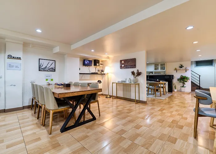 בית נופש Watergate Townhouse 曼谷中心水門家