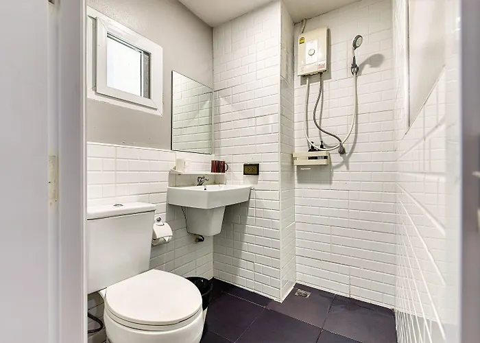 Watergate Townhouse 曼谷中心水門家 * בנגקוק